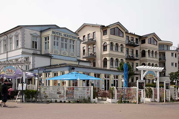 Ahlbeck - Villen an der Strandpromenade