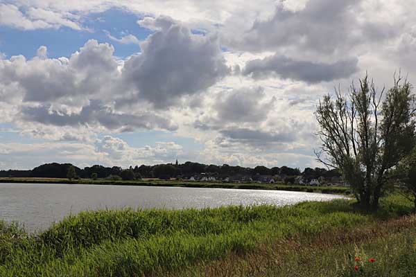 Halbinsel Gnitz - Blick auf Neuendorf