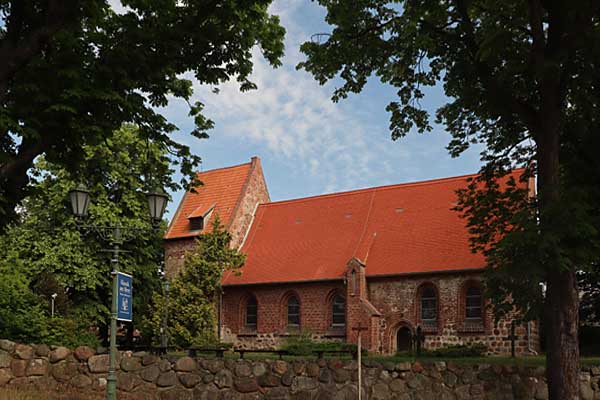 Koserow - Kirche